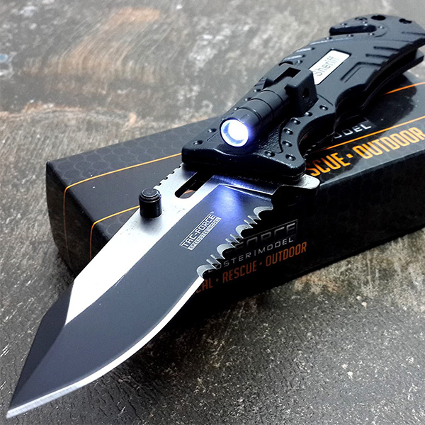Pocket Knife With LED Flashlight