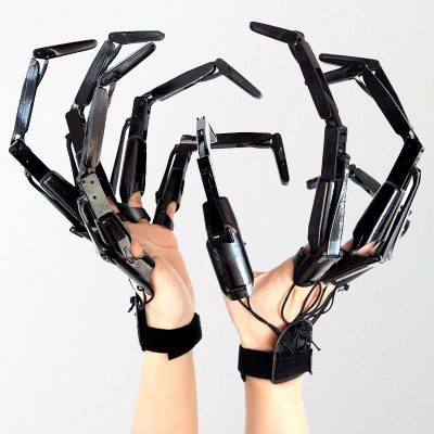3D-Printed Articulated Fingers